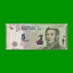 PESOS 3er DISEÑO $5,00, BOT 3903, AÑO 2015, ESTADO BUENO+.-