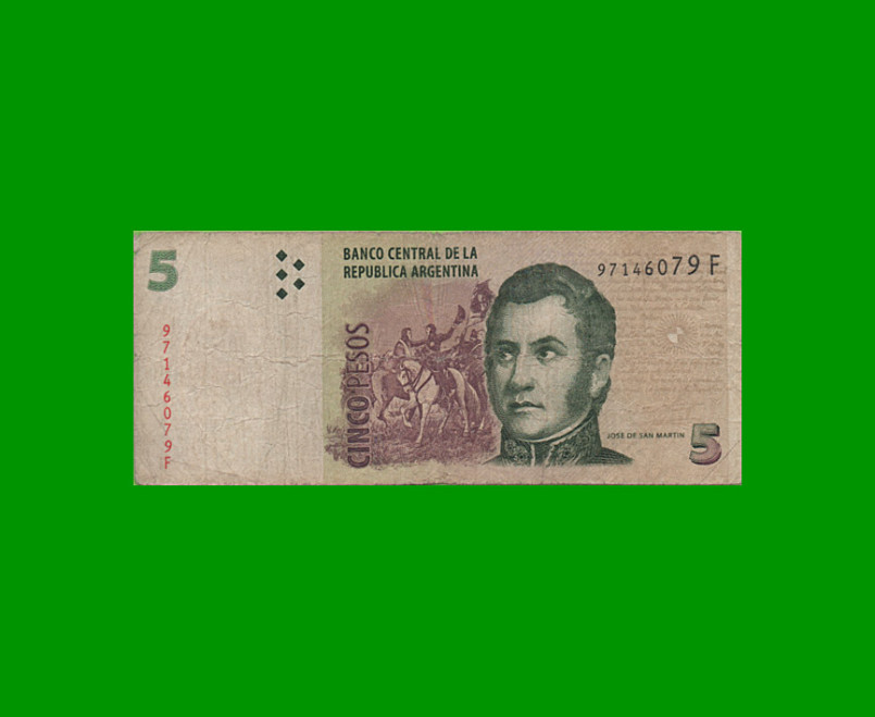 PESOS CONVERTIBLES 2do DISEÑO $5,00, BOT 3327, AÑO 2011, ESTADO BUENO.-