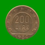 MONEDA DE ITALIA 200 LIRAS, AÑO 1980, ESTADO USADA.-