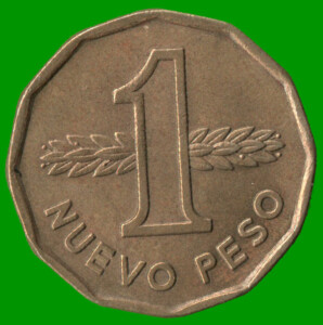 MONEDA DE URUGUAY 1 NUEVO PESO, AÑO 1976, ESTADO USADA.-