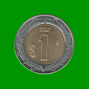 MONEDA DE MEXICO 1 PESO, BIMETALICA, AÑO 2007, ESTADO USADA.-