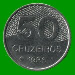 MONEDA DE BRASIL 50 CRUZEIROS, AÑO 1986, ESTADO USADA.-