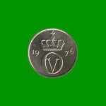 MONEDA DE NORUEGA 10 ORE, AÑO 1976, ESTADO USADA.- - Imagen 2