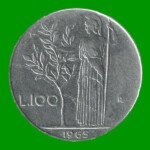 MONEDA DE ITALIA 100 LIRAS, AÑO 1965, ESTADO USADA.-