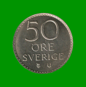 MONEDA DE SUECIA 50 ORE, AÑO 1973, ESTADO USADA.-