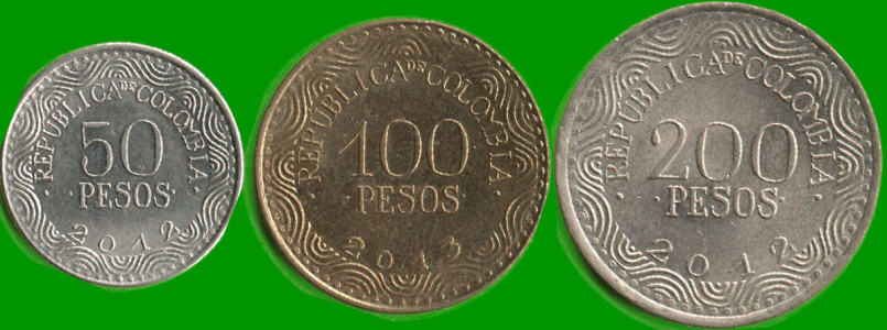 COLOMBIA SET DE TRES MONEDAS 50, 100 Y 500 PESOS, AÑO 2012/ 2013, ESTADO NUEVAS.-