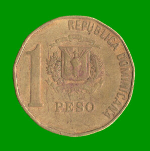 MONEDA DE REPUBLICA DOMINICA 1 PESO, AÑO 1992, ESTADO USADA.-