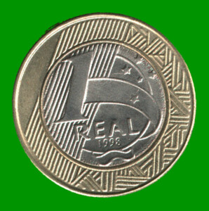 MONEDA DE BRASIL 1 REAL, BIMETALICA,  AÑO 1998 ESTADO USADA.-