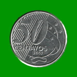 MONEDA DE BRASIL 50 CENTAVOS, AÑO 2002 ESTADO USADA.-