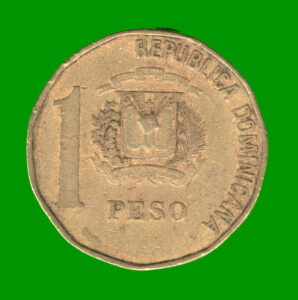 MONEDA DE REPUBLICA DOMINICA 1 PESO, AÑO 1993, ESTADO USADA.-