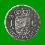 MONEDA DE HOLANDA 1 GULDEN, AÑO 1980, ESTADO USADA.-