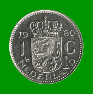 MONEDA DE HOLANDA 1 GULDEN, AÑO 1980, ESTADO USADA.-