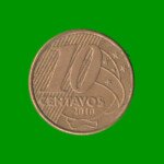 MONEDA DE BRASIL 10 CENTAVOS, AÑO 2010, ESTADO USADA.-