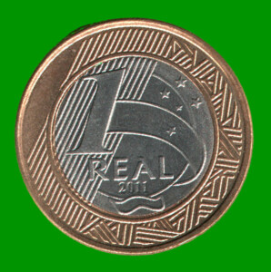 MONEDA DE BRASIL 1 REAL, BIMETALICA, AÑO 2011, ESTADO USADA.-