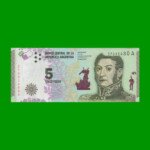 PESOS 3er DISEÑO $5,00, BOT 3901, AÑO 2015, ESTADO EXCELENTE.-