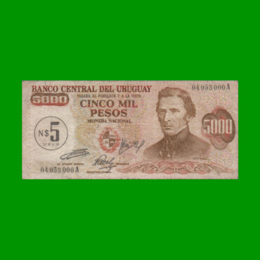BILLETE DE URUGUAY $5.000 PESOS RESELLADO A 5 N$, PICK 57, AÑO 1975, ESTADO BUENO+.-