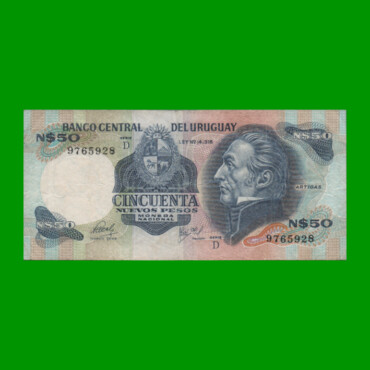 BILLETE DE URUGUAY $50,00 N$ PICK 61c, AÑO 1981, SERIE D, ESTADO MUY BUENO- .-