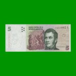 PESOS CONVERTIBLES 2do DISEÑO $5,00, BOT 3336, AÑO 2015, ESTADO EXCELENTE+.-