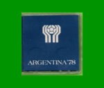 BLISTER SET (3) MONEDAS ARGENTINAS CONMEMORATIVAS, MUNDIAL FUTBOL, AÑO 1977, ESTADO NUEVO.-