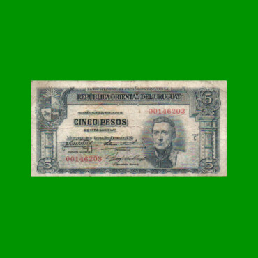 BILLETE DE URUGUAY $5,00, PICK 36b, SERIE C, ESTADO BUENO.-