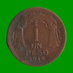 MONEDA DE CHILE 1 PESO,  AÑO 1949, ESTADO USADA.-