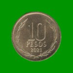 MONEDA DE CHILE 10 PESOS , AÑO 2021 , ESTADO USADA.-