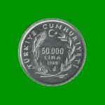 MONEDA DE TURQUIA 50.000 LIRAS, AÑO 1999, ESTADO NUEVA.-